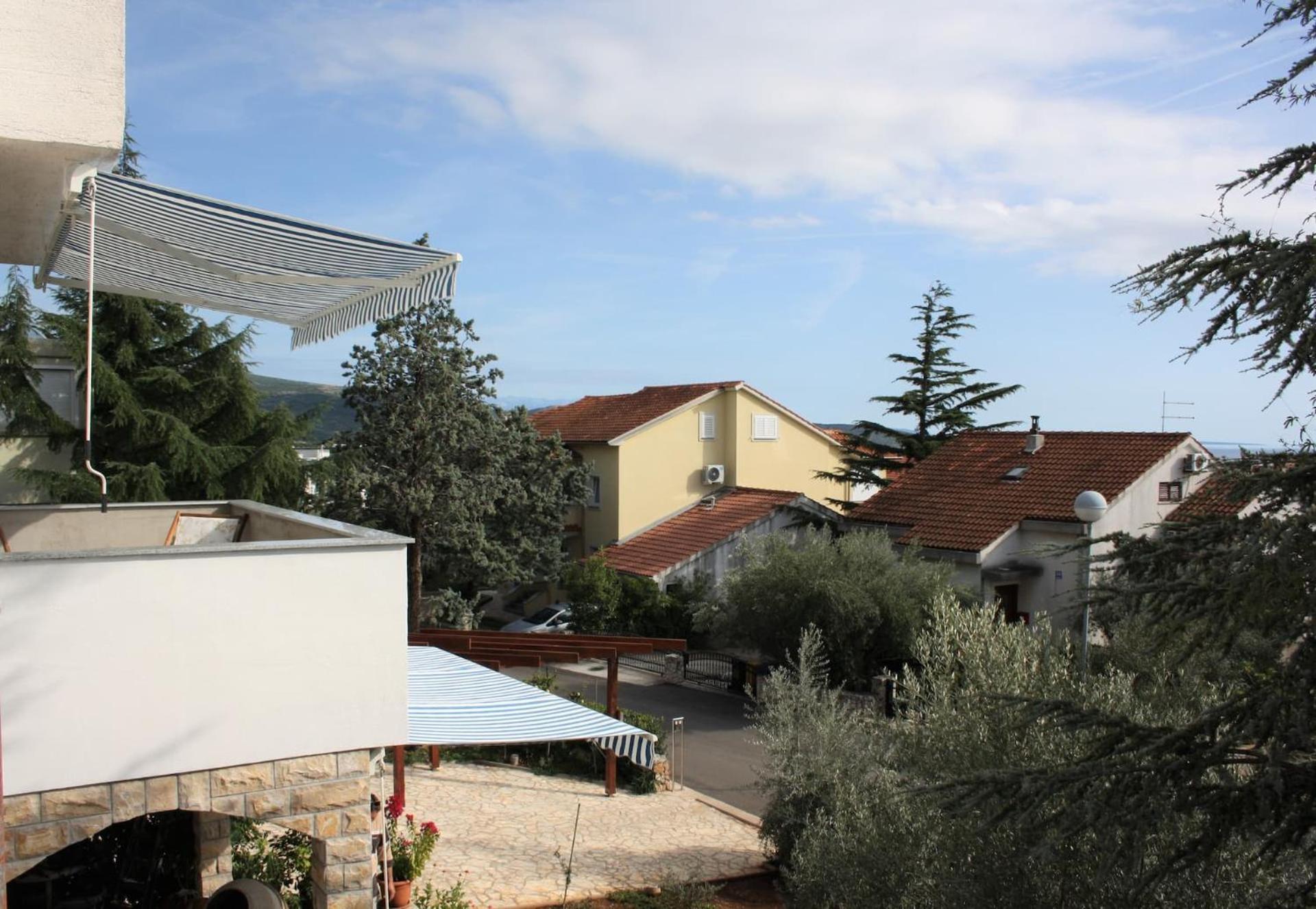 Family Apartments Viva Close To The Beach Krk Town Exterior photo