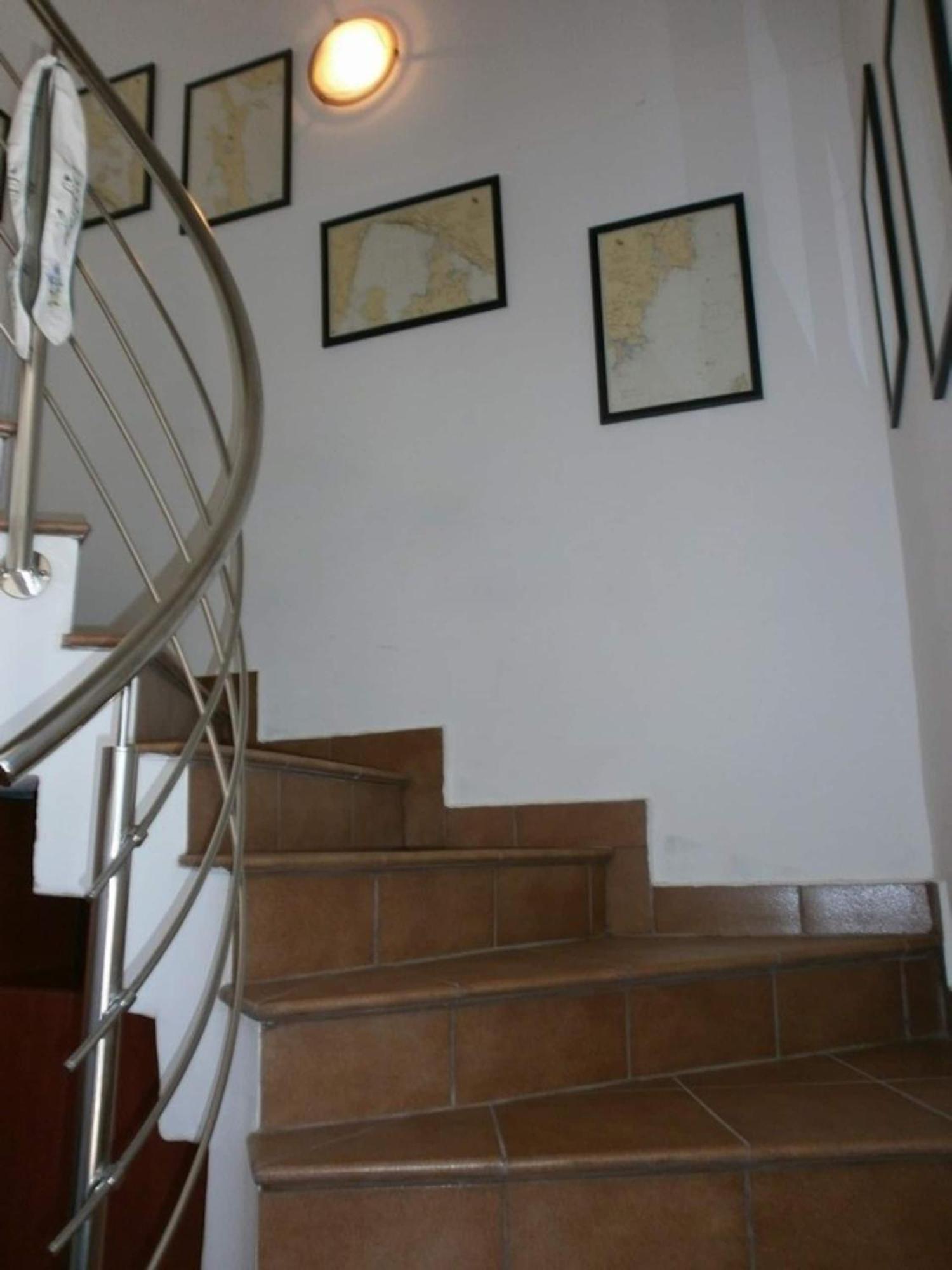 Family Apartments Viva Close To The Beach Krk Town Exterior photo