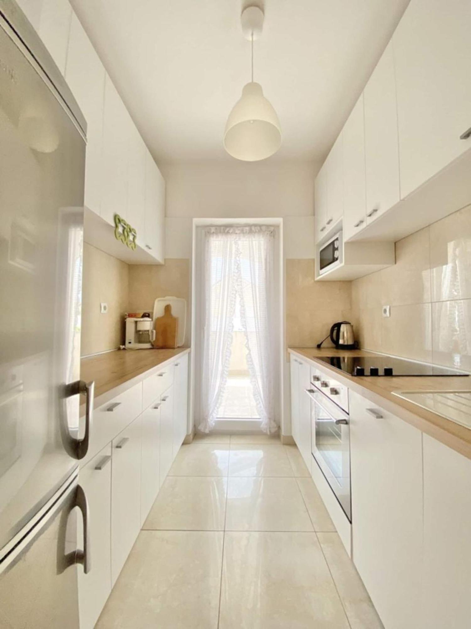Family Apartments Viva Close To The Beach Krk Town Exterior photo